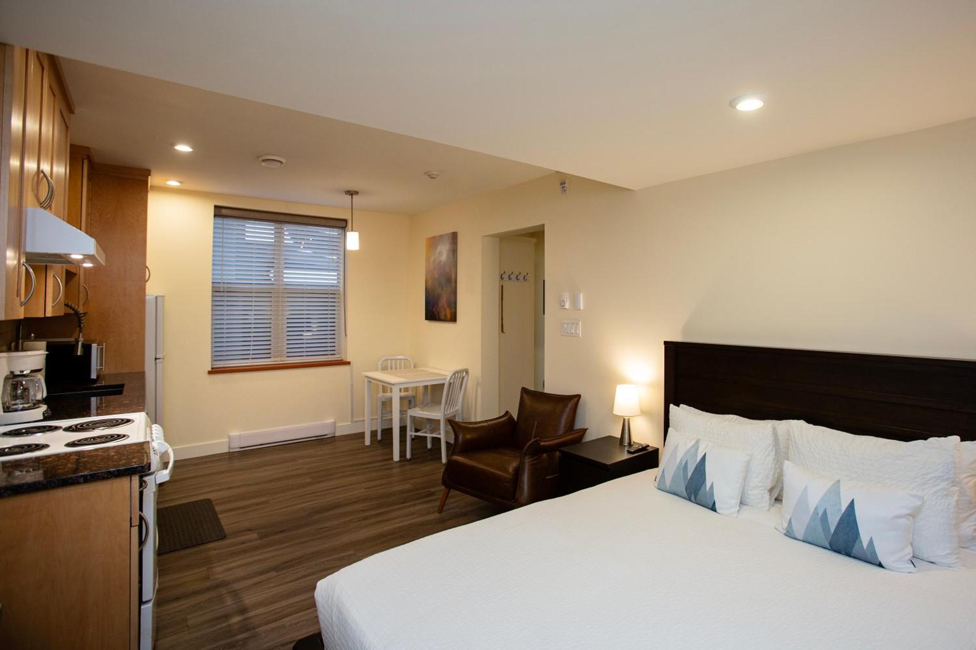 Stirling All Suites Hotel Нельсон Номер фото