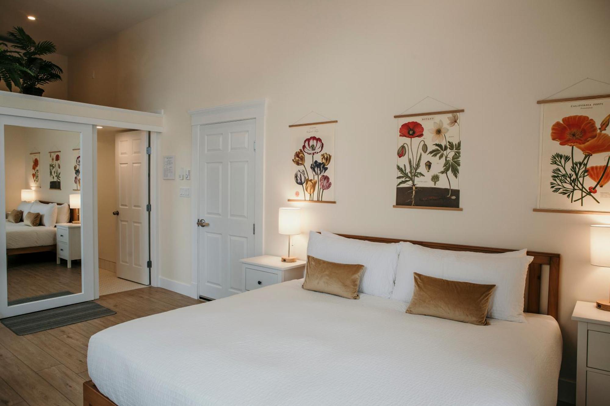Stirling All Suites Hotel Нельсон Номер фото