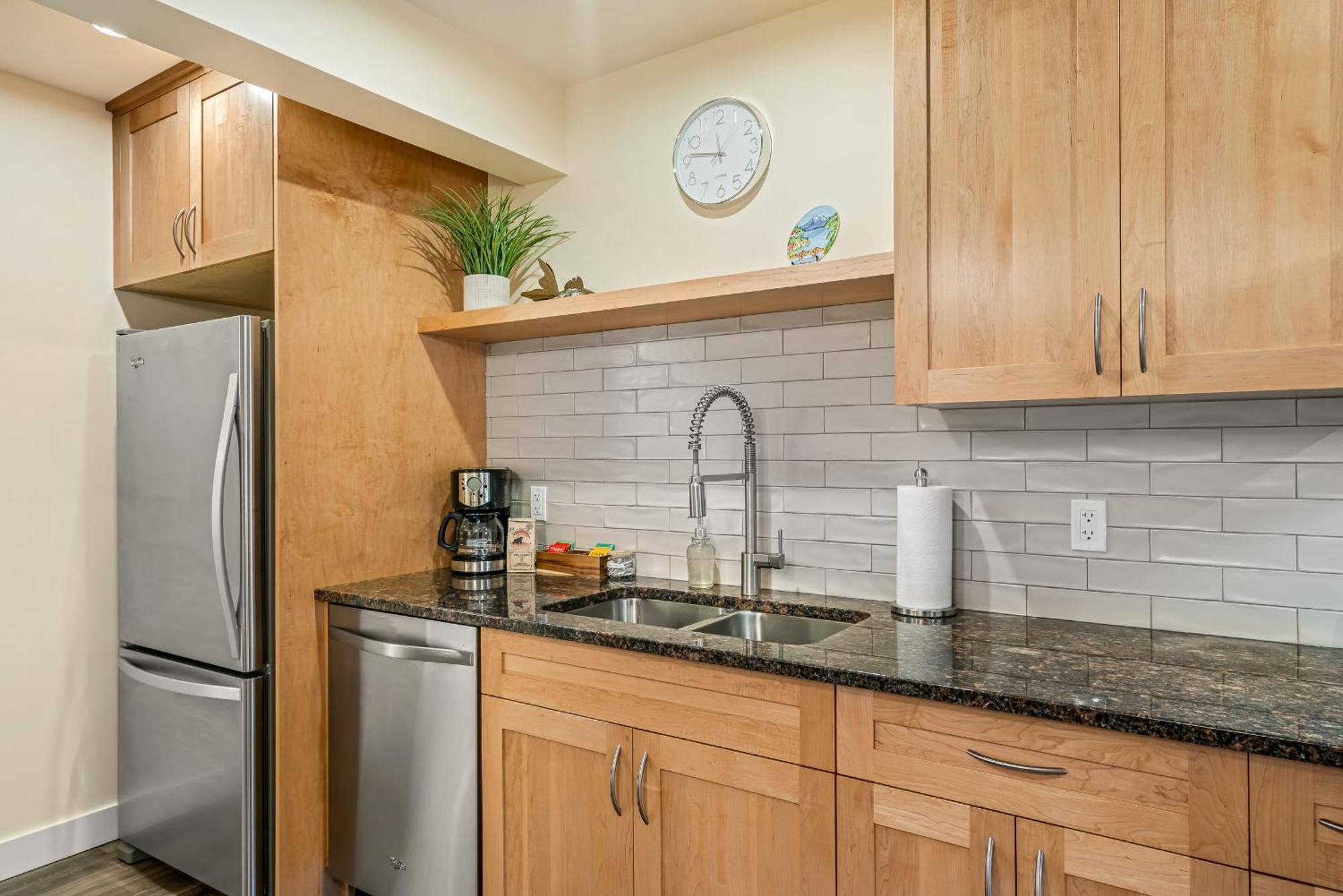 Stirling All Suites Hotel Нельсон Номер фото